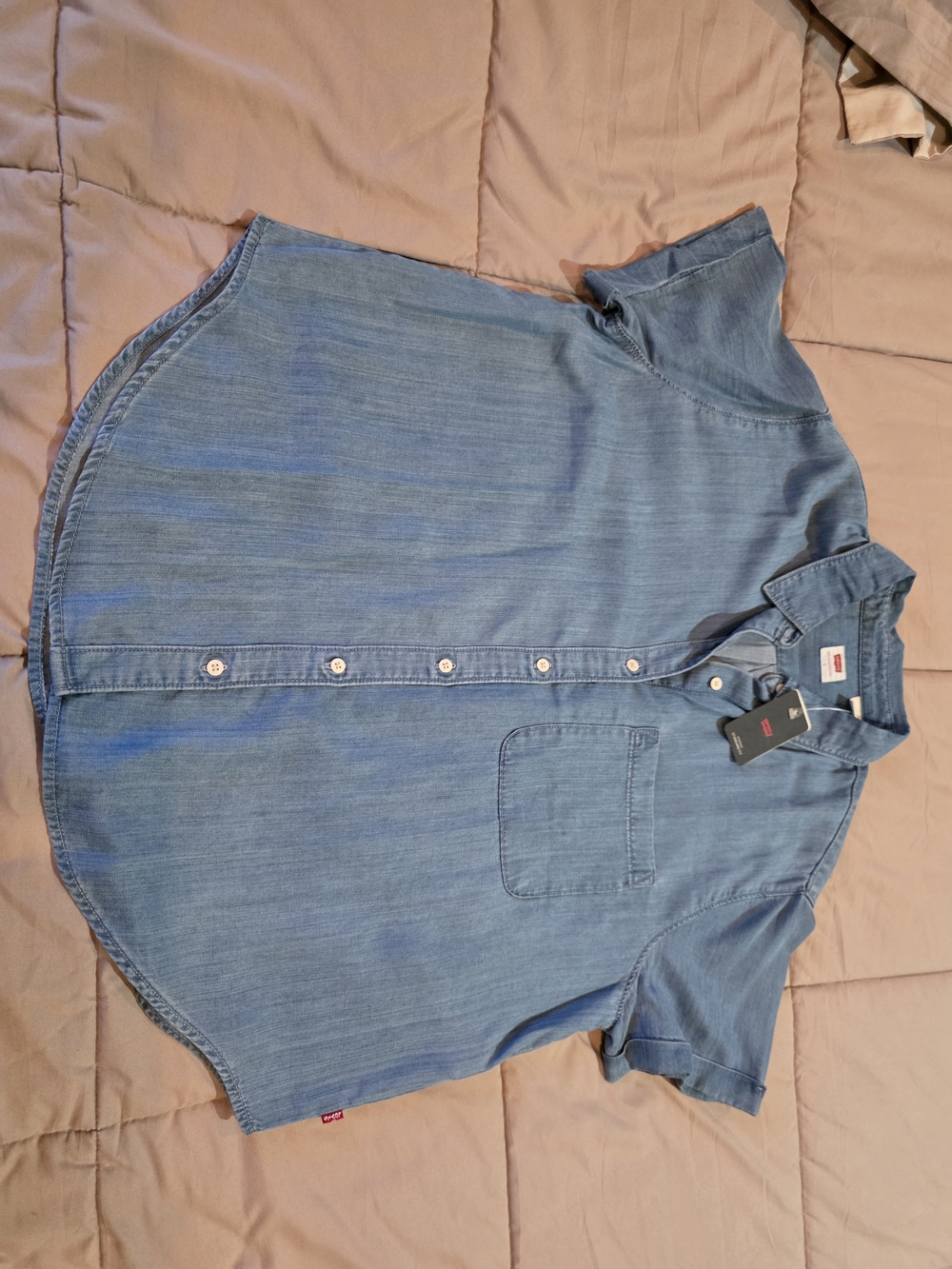 Levi's Women Denim Button-Up Short Sleeve Shirt - Light Blue Size L NWT